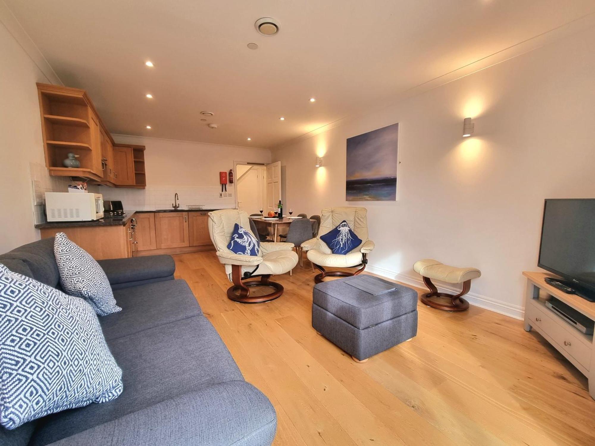 Beachcombers Apartments Newquay  Bagian luar foto