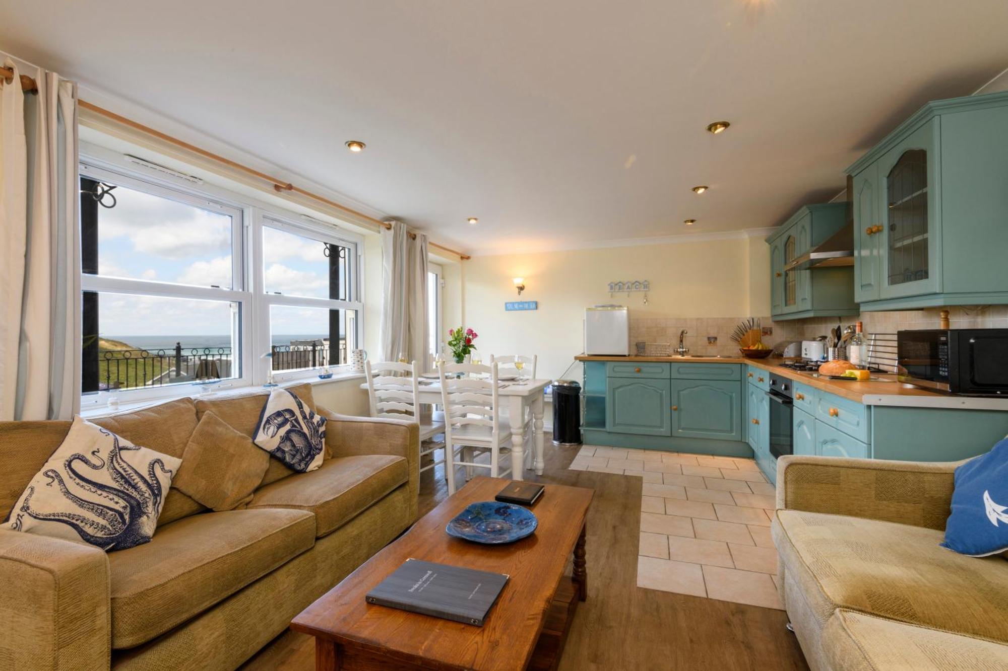 Beachcombers Apartments Newquay  Bagian luar foto